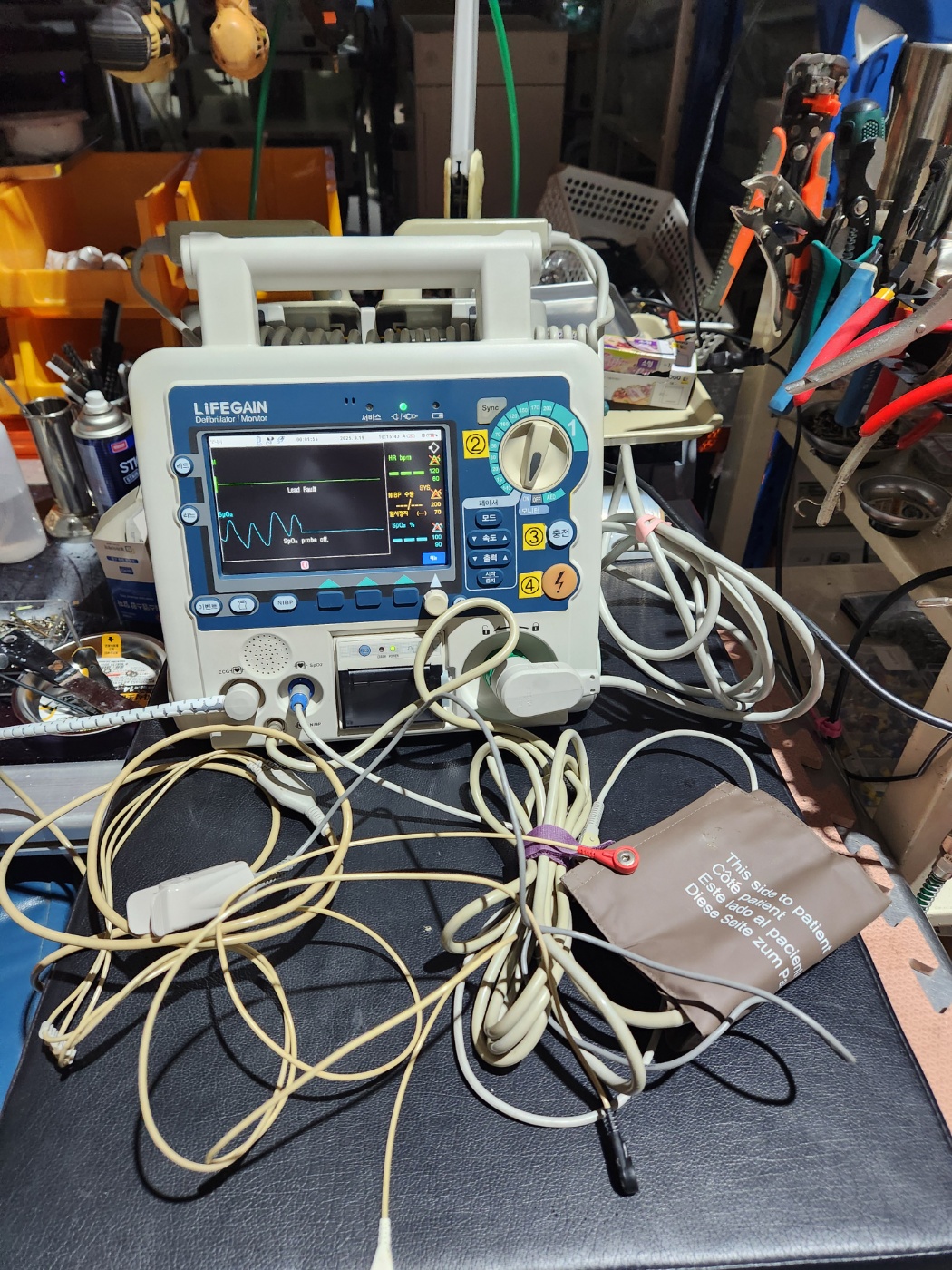 LiFEGAIN CU-HD1  Defibrillator