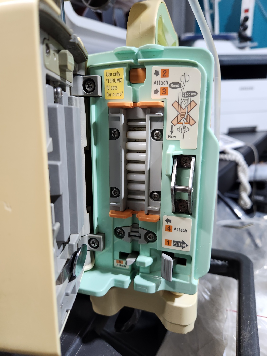 terumo infusion pump te-135