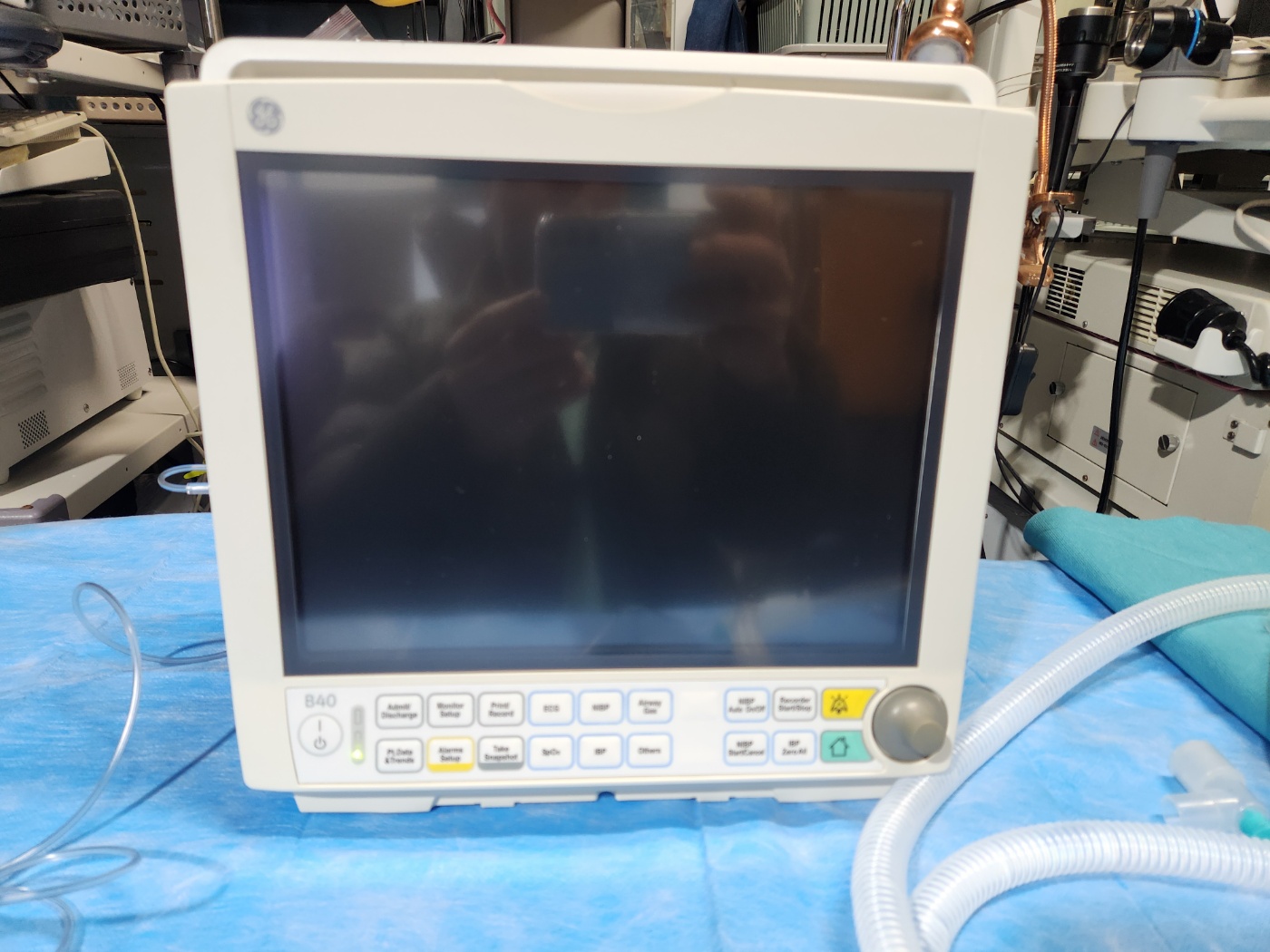 GE B40 Patient Monitor