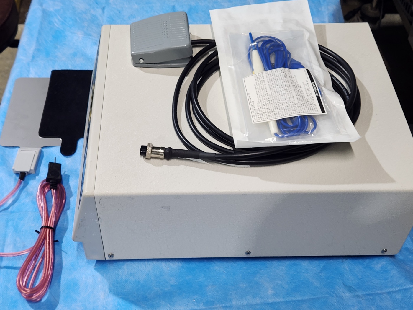 Arthrex AR-9600 OPES Electrosurgical unit