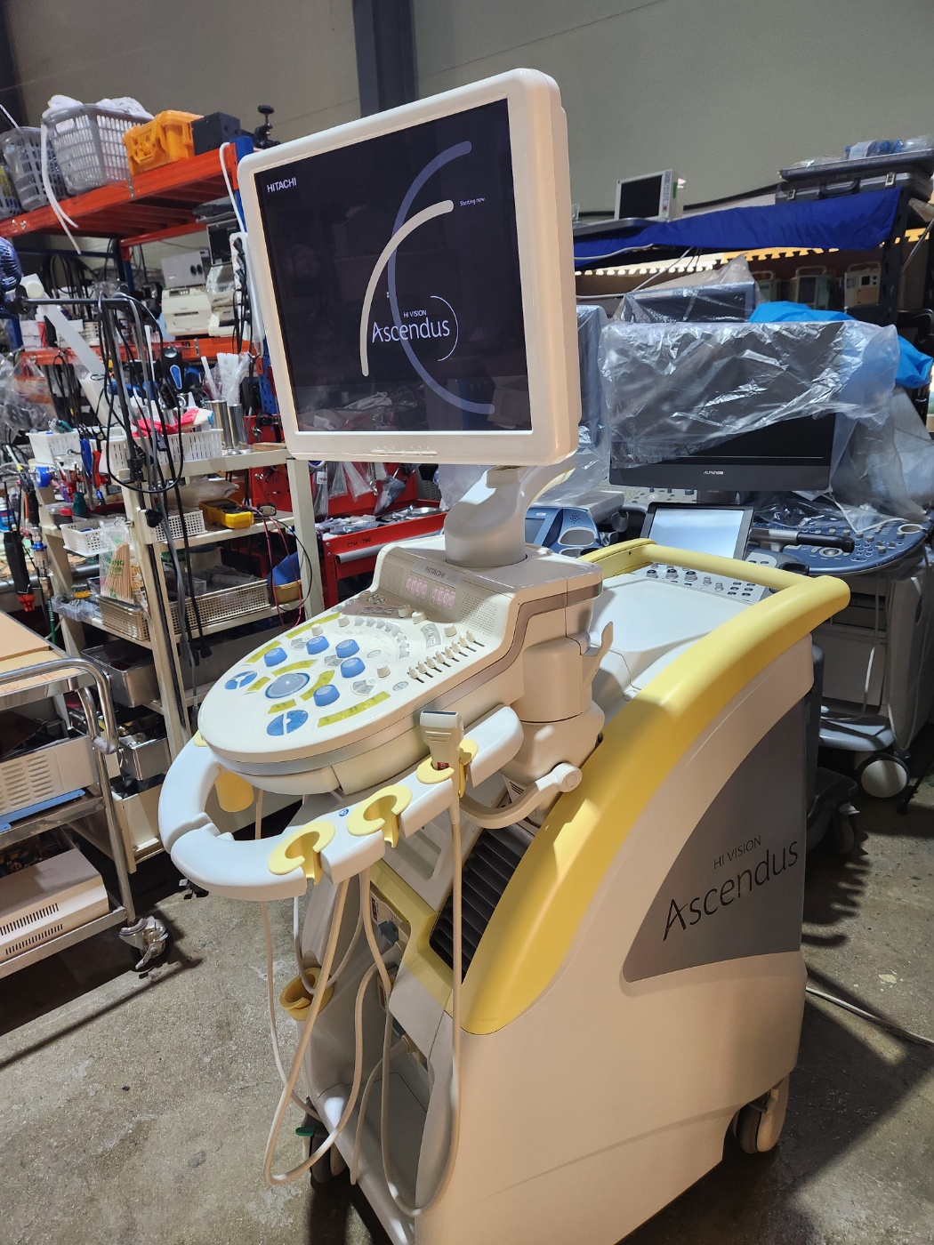 HITACHI Hi Vision Ascendus Ultrasound System