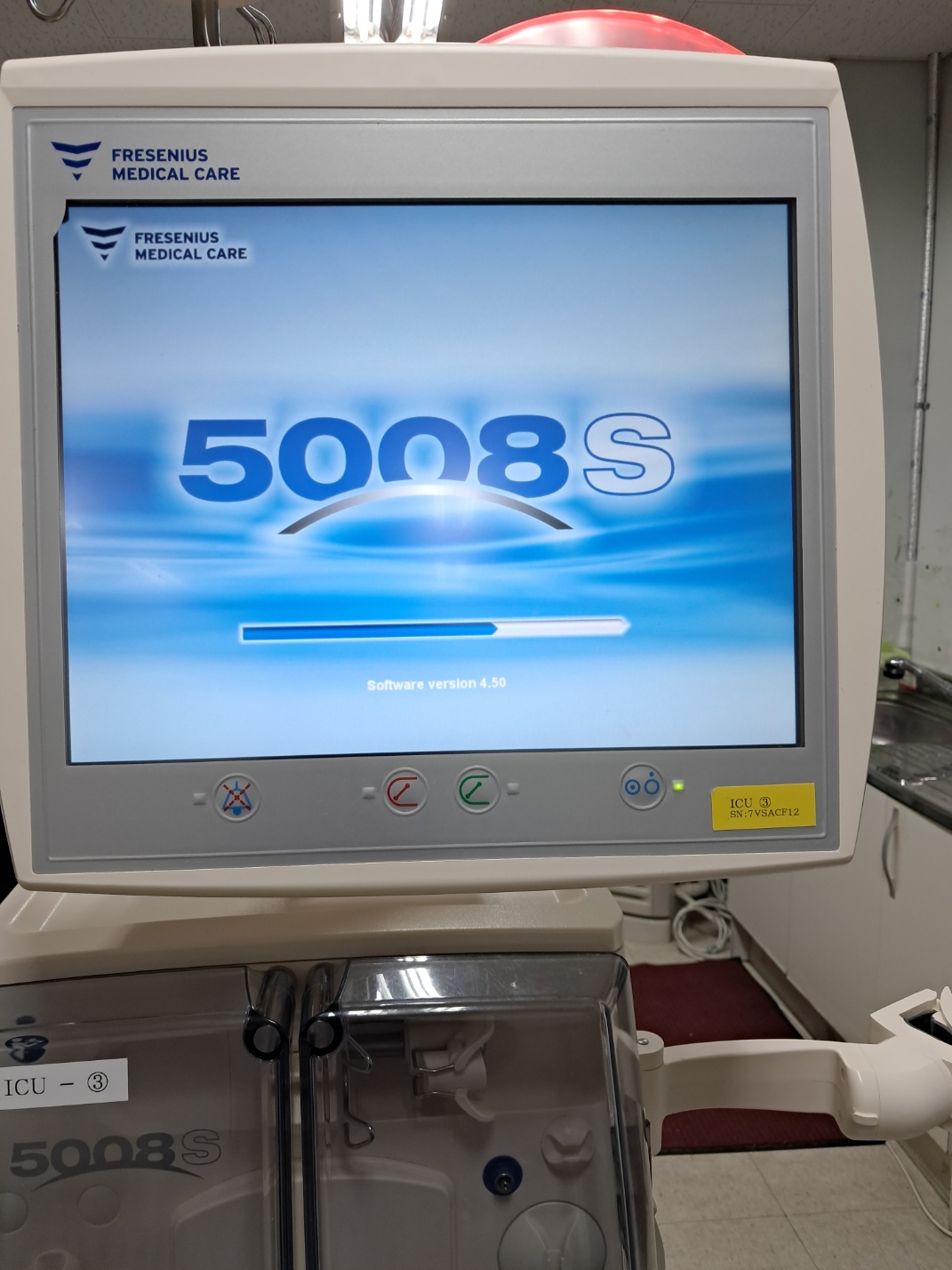 fresenius 5008s Hemodialysis System    dialysis machine