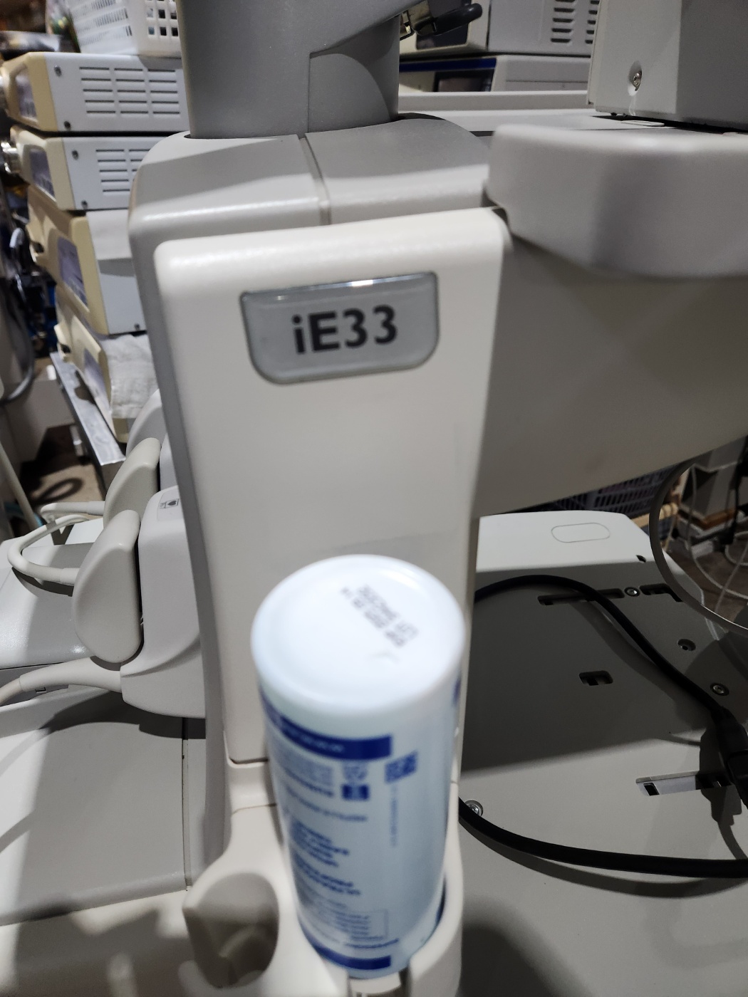 Philips IU33 Ultrasound Machine