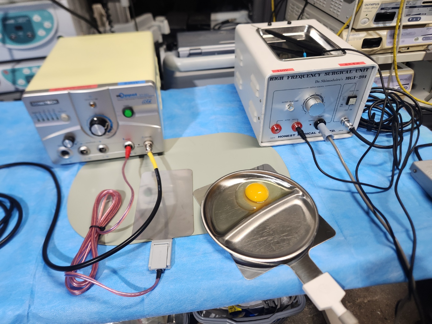 HonestMedical MGI-201 high-frequency electrosurgical unit