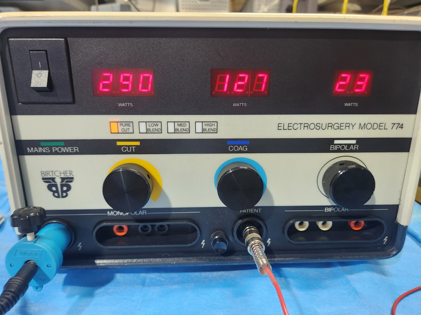 Birtcher 774 electrosurgery ESU Unit