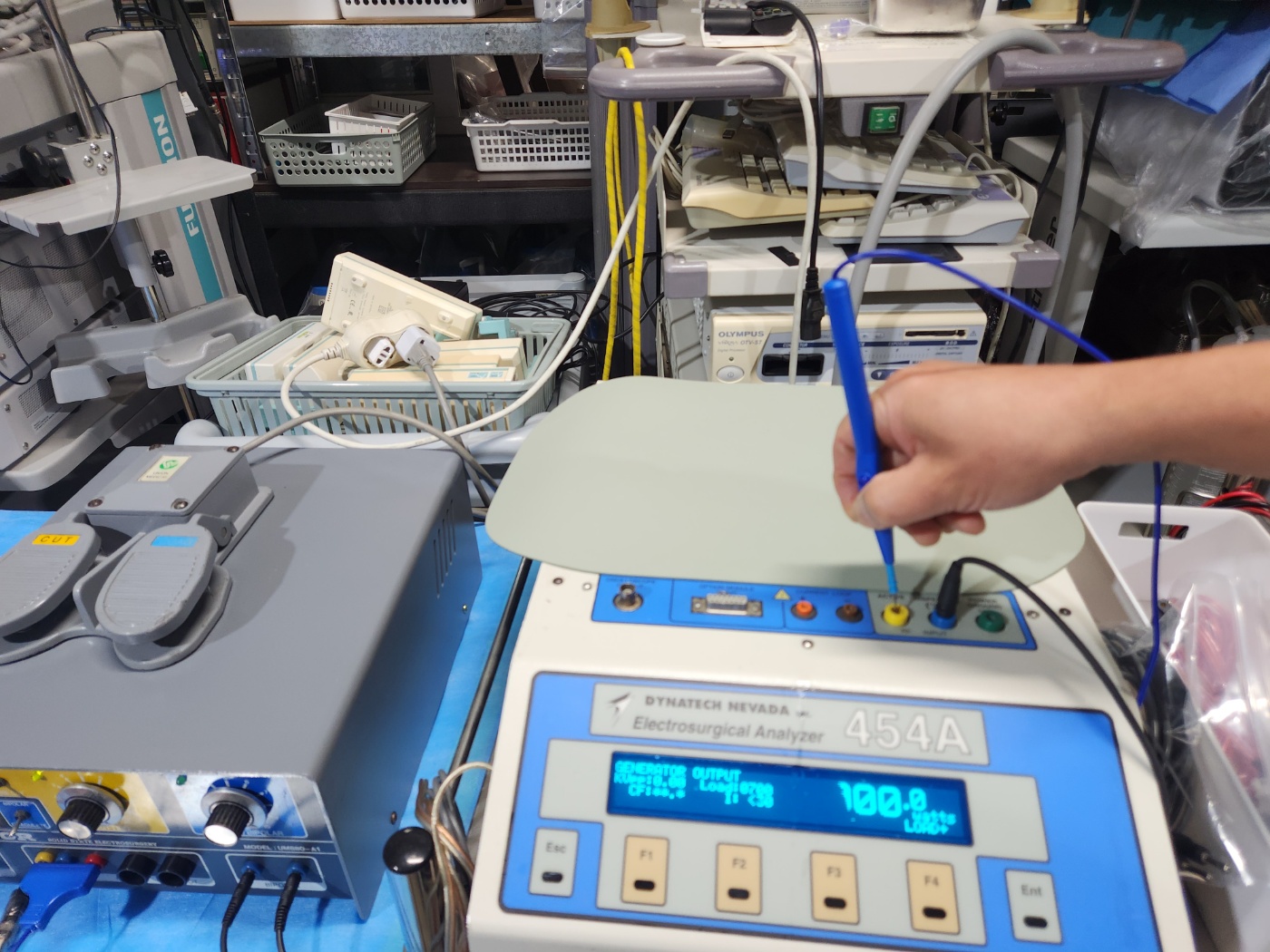 umeco surgitor um880-a1 Electrosurgical unit