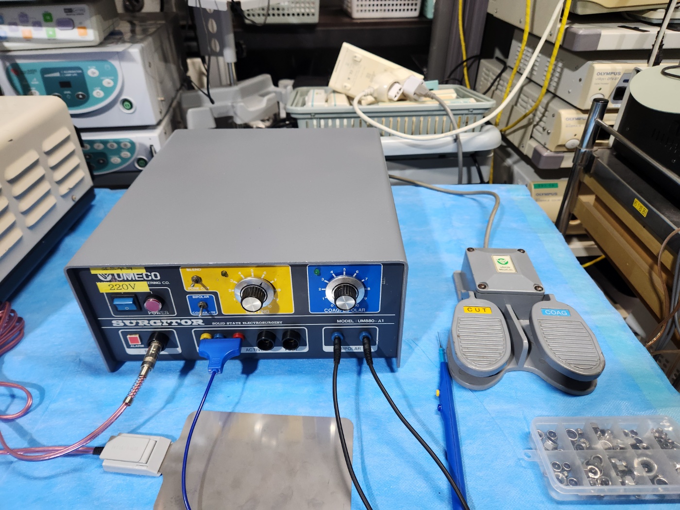 umeco surgitor um880-a1 Electrosurgical unit
