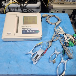 심전도검사기 CardiMax FX-7302