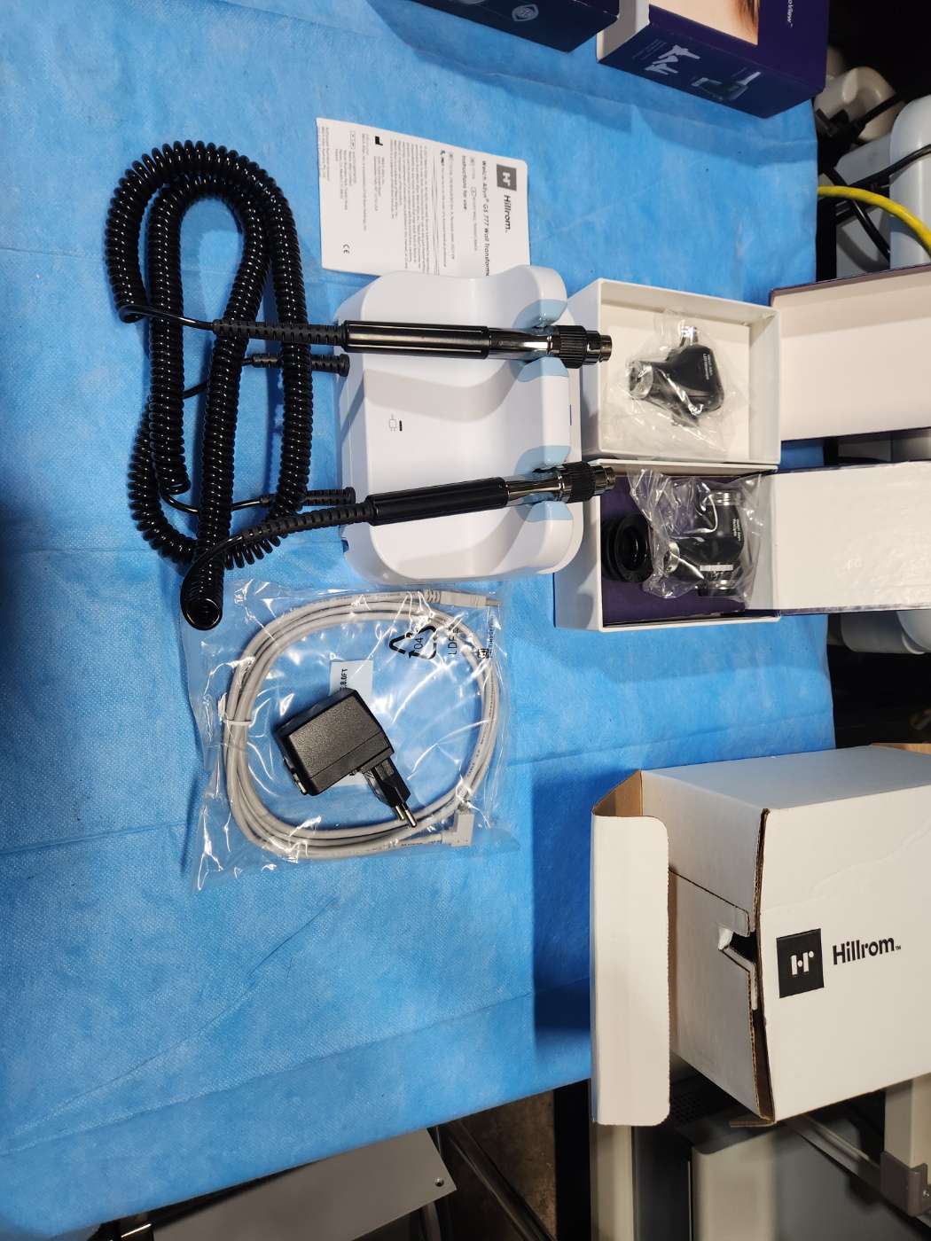 Welch Allyn GS 777  118-3 Pan Optic Ophthalmoscope 250-2 Otoscope