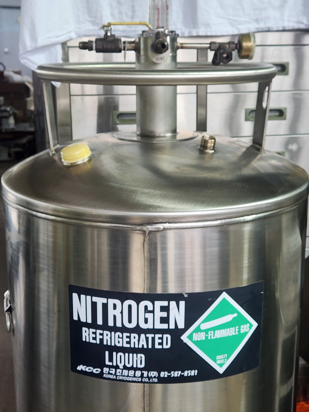 taylor wharton XL-240 Liquid Nitrogen Dewar