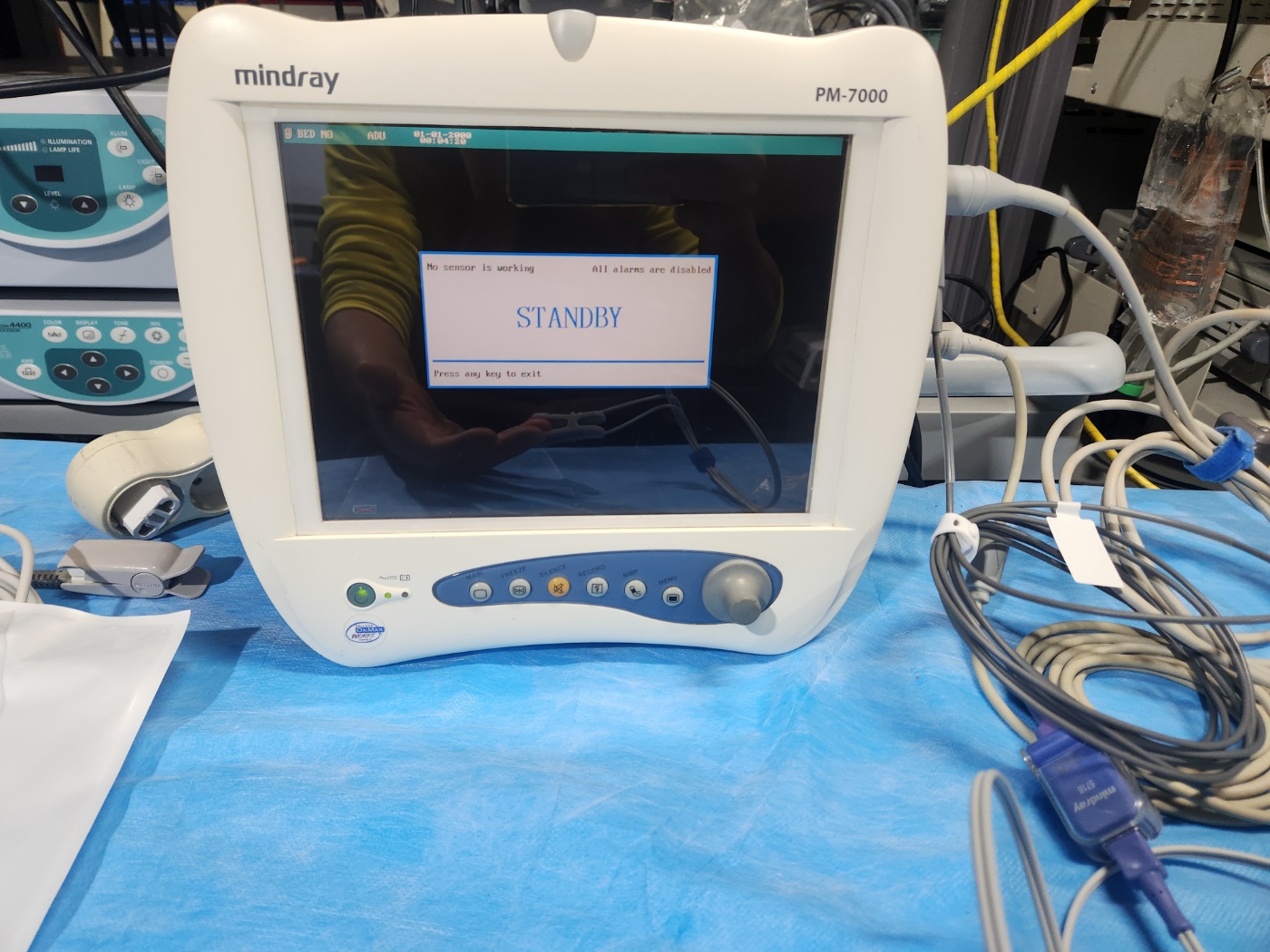 Mindray PM-7000 Patient Monitor
