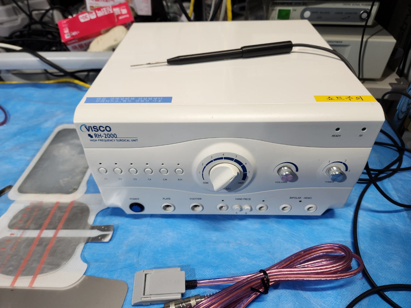 VISCO RH 2000 Electrosurgical Unit
