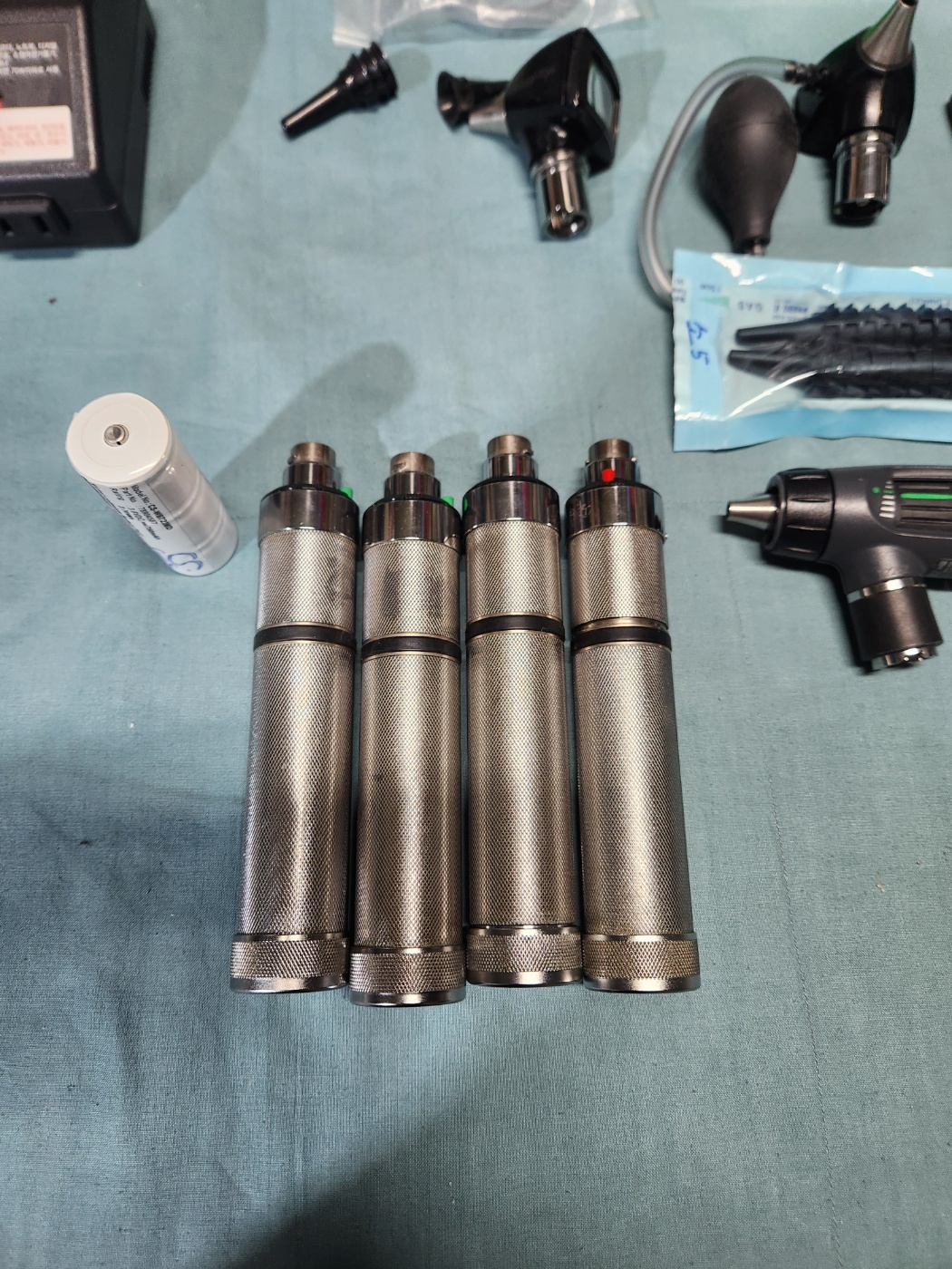 WELCH ALLYN 3.5v handle  웰치알렌 3.5V 충전식 핸들