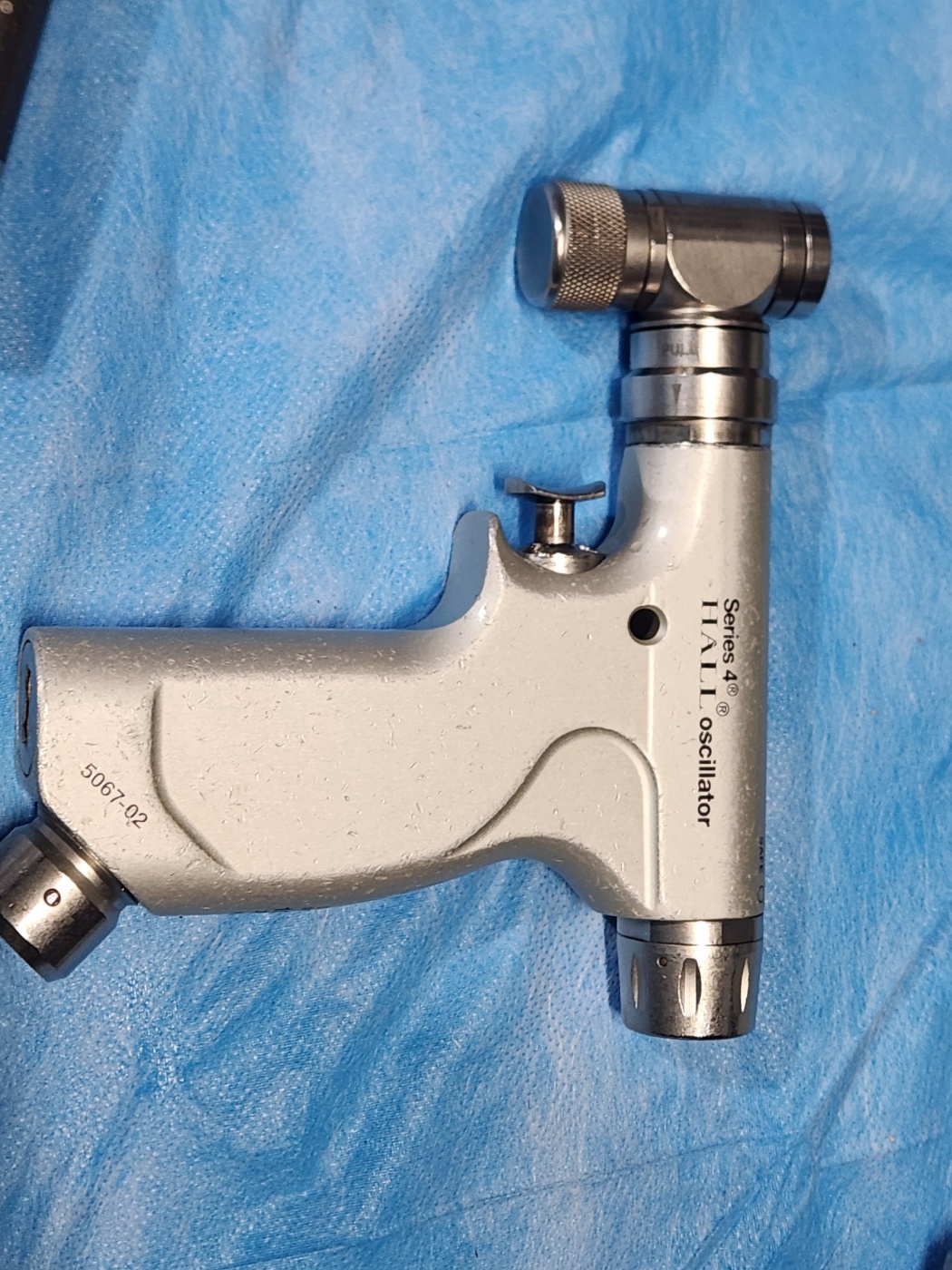 HALL  SERIES  4   OSCILLATOR Saw    5067-02